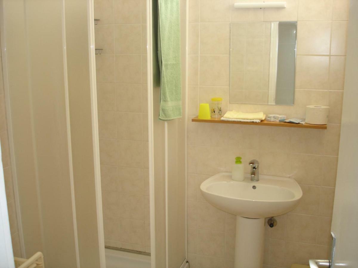 Apartmani Sonia Njivice Exterior foto